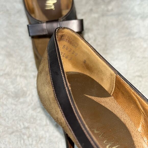 Lifestride brown suede and leather bow pointed toe heels, size 6 AA narrow - Picture 7 of 10